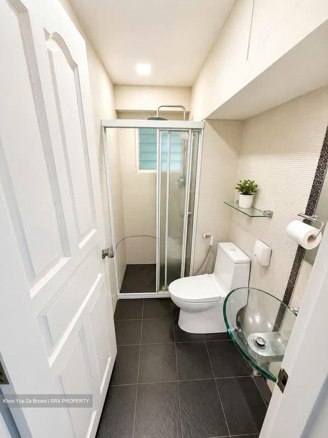 Melville Park (D18), Condominium #573742421